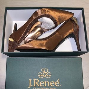 J.Renee Pointed toe pumps/heels